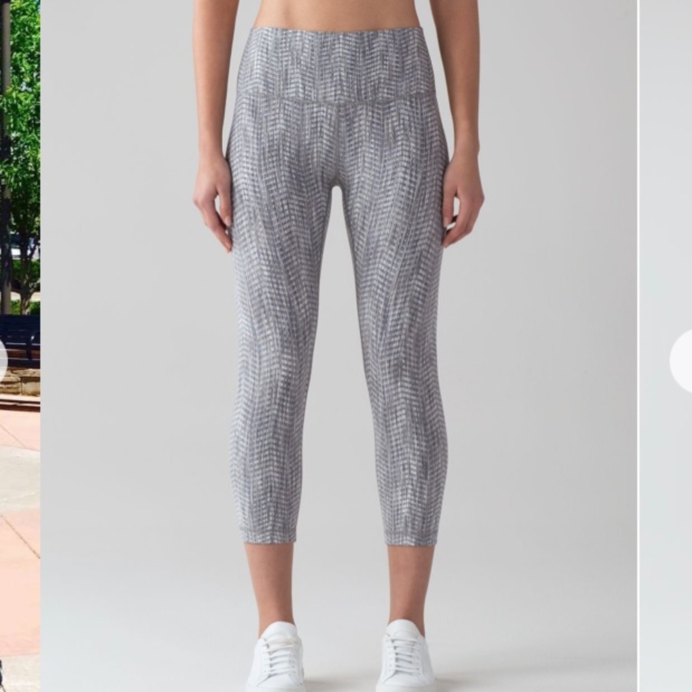 lululemon athletica Gray Patterned Leggings